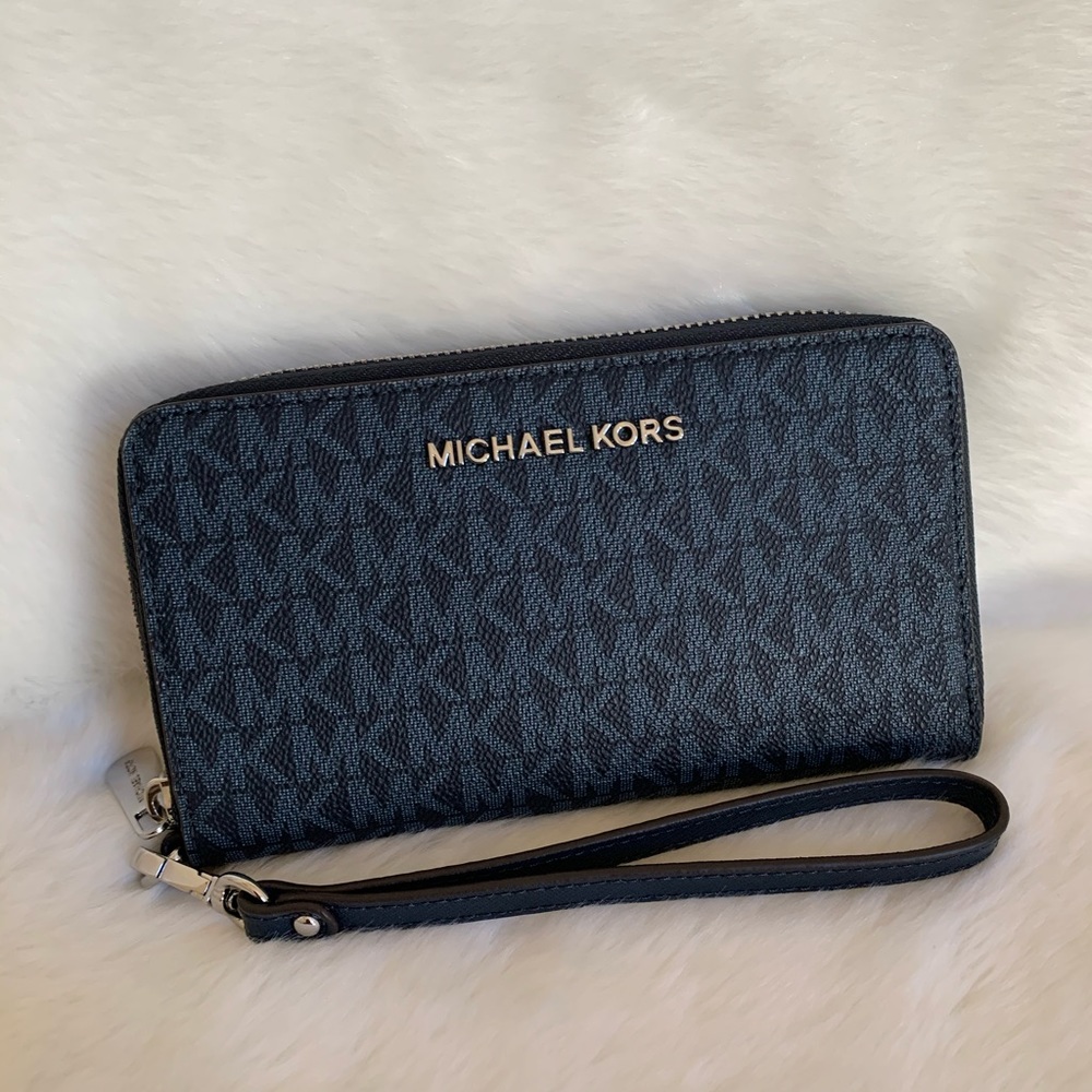 Michael Kors Jet Set Travel LG Flat MF Phone case